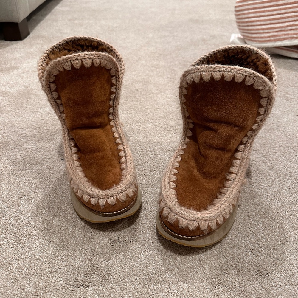 Mou Boots!🤎